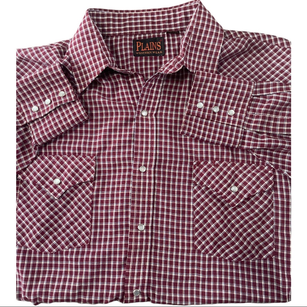 Men’s Western Wear Long Sleeve Pearl Snap shirt- Size Large. Deep red plaid.